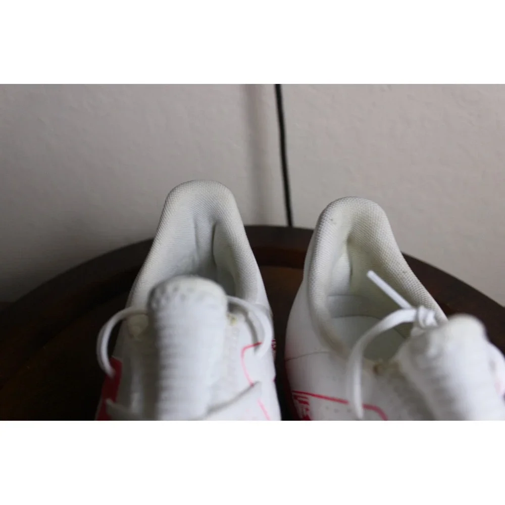 New Puma Indoor Soccer Shoes‎ Future Play White Fire Orchid Athletic Mens 12